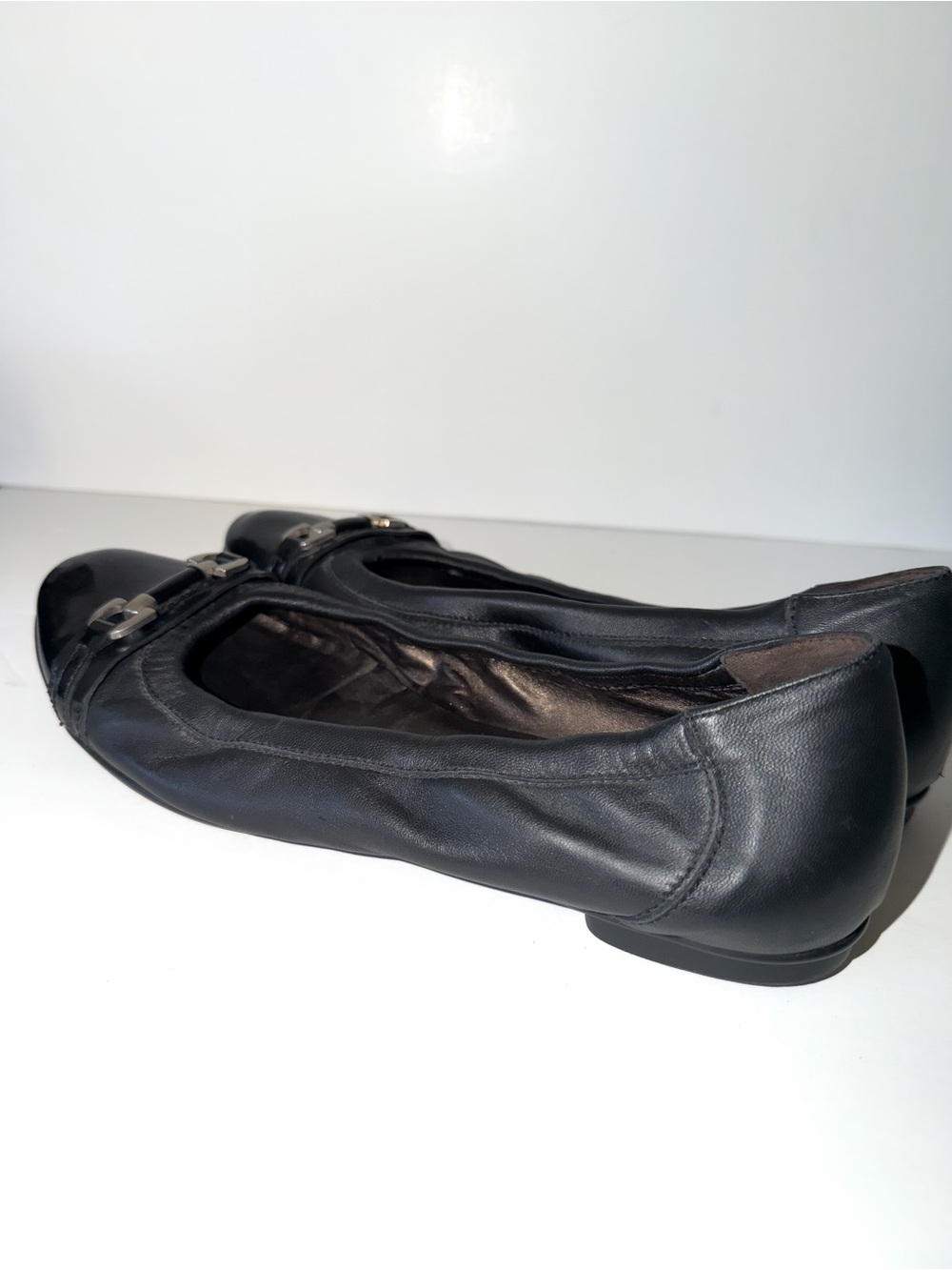 AGL Black Ballet Flats Patent Cap Toe Black Leather Pewter Buckle Women Sz 41/10 - Picture 9 of 12